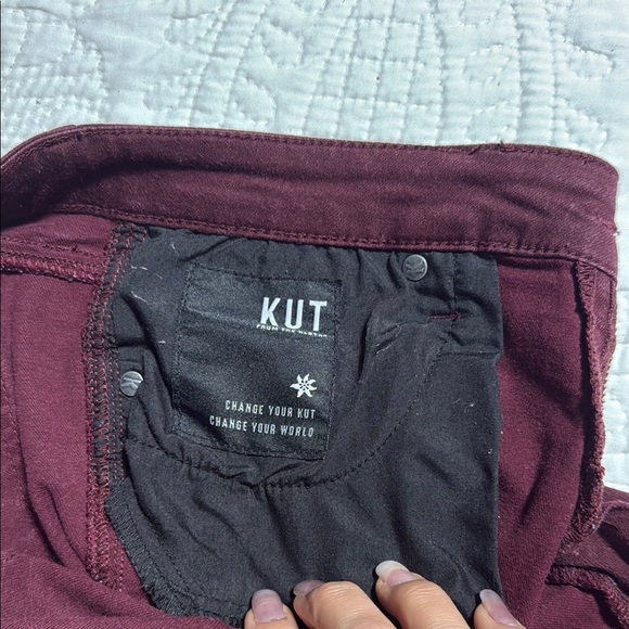 Women's Burgundy Jeans - Picture 9 of 9